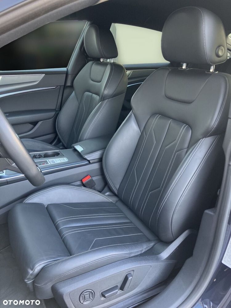 Audi A7 Sportback - 13