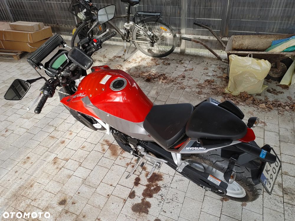 Hyosung Inny - 12