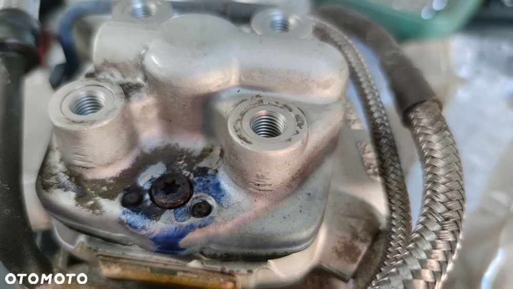 ROZDZIELACZ PALIWA AUDI 80 0438101005 026133353 0438121011 - 3