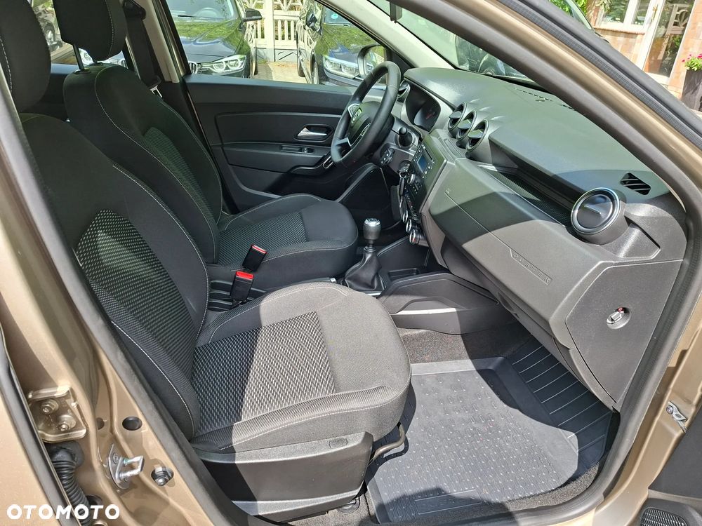 Dacia Duster 1.5 Blue dCi Essential 4WD - 13