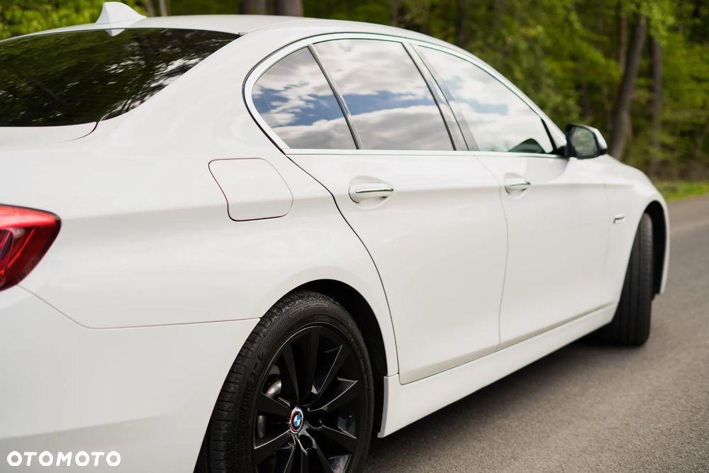 BMW Seria 5 520d xDrive Luxury Line - 18