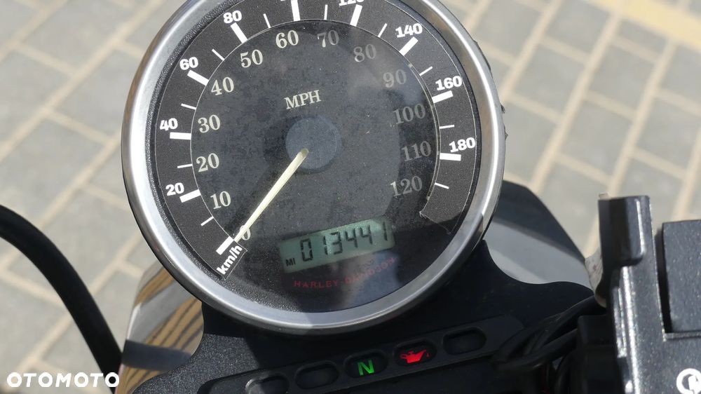 Harley-Davidson Sportster - 7