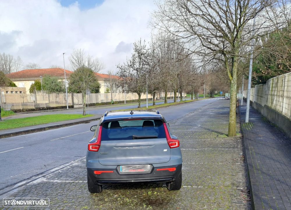 Volvo XC 40 Recharge 69 kWh Single Motor Plus - 5