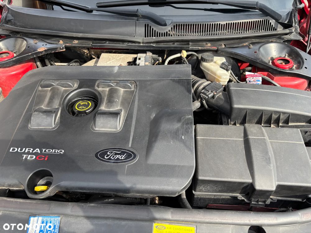 Ford Mondeo 2.0 TDCI DPF Ambiente - 8