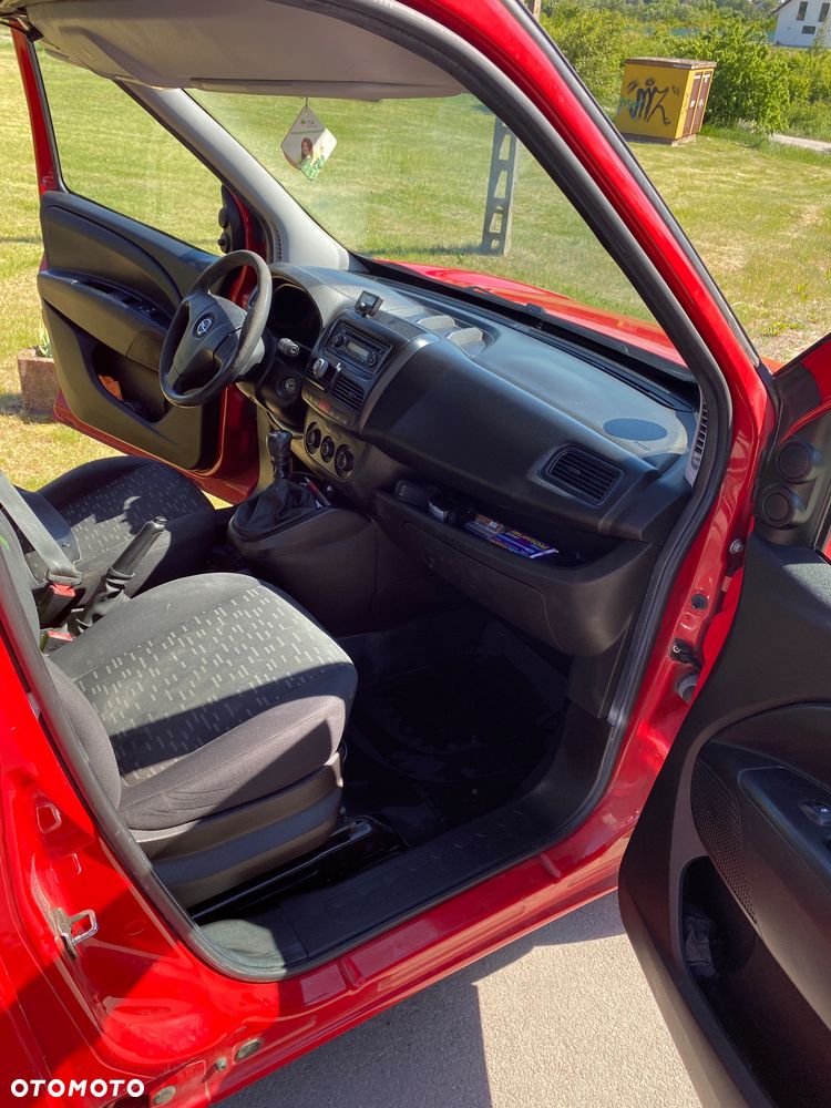 Opel Combo - 14