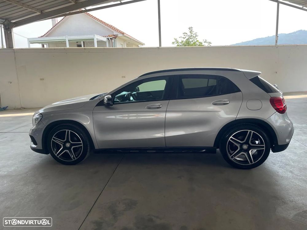 Mercedes-Benz GLA 200 CDi AMG Line Aut. - 2