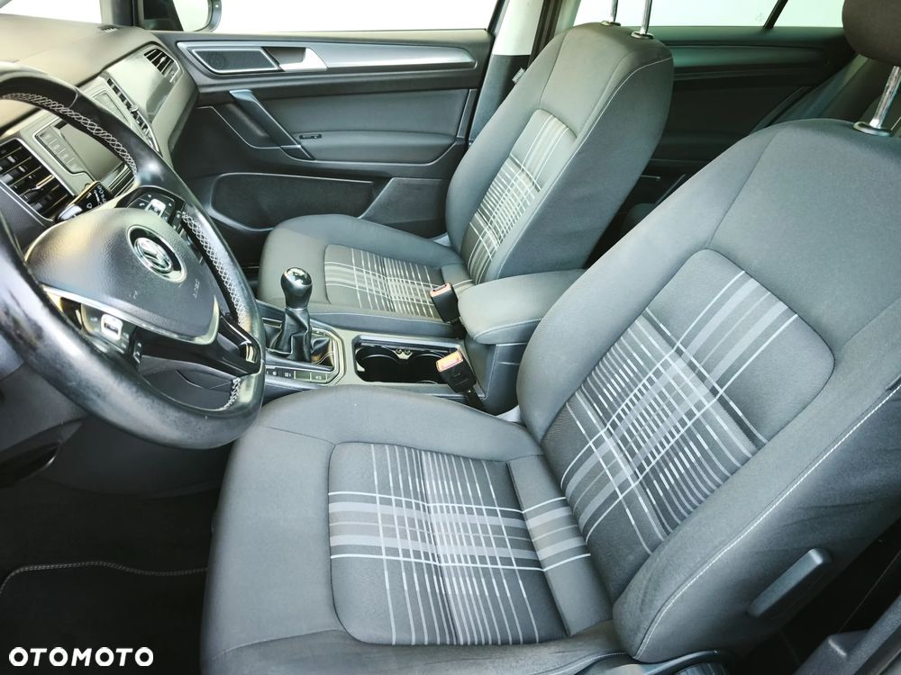 Volkswagen Golf Sportsvan 2.0 TDI BlueMotion Technology Lounge - 18