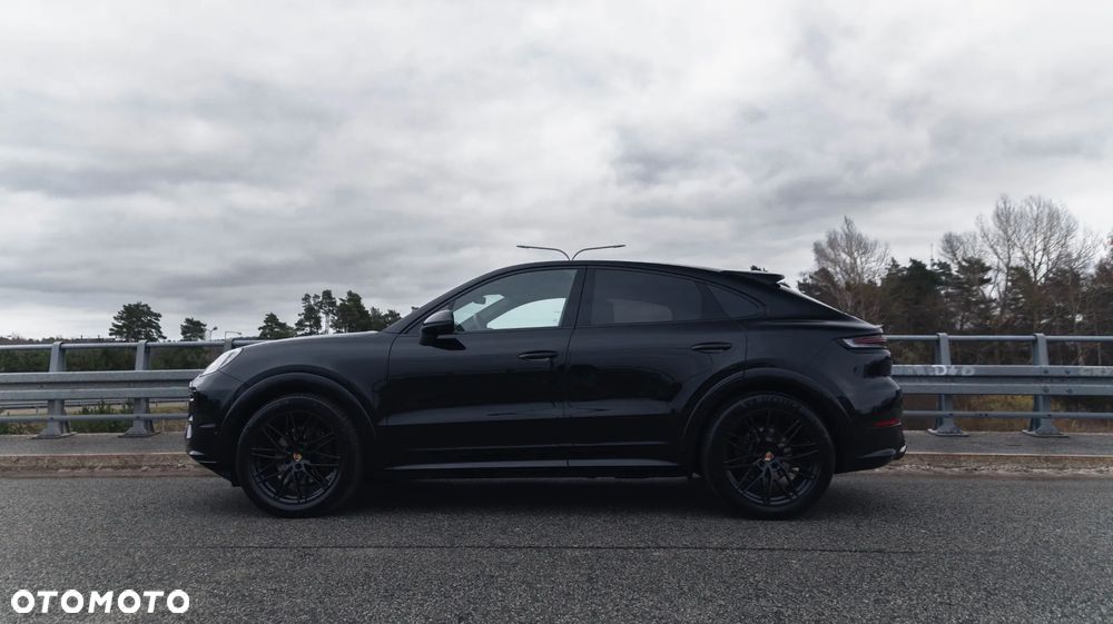 Porsche Cayenne - 24