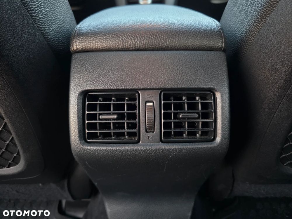 Subaru Outback - 16