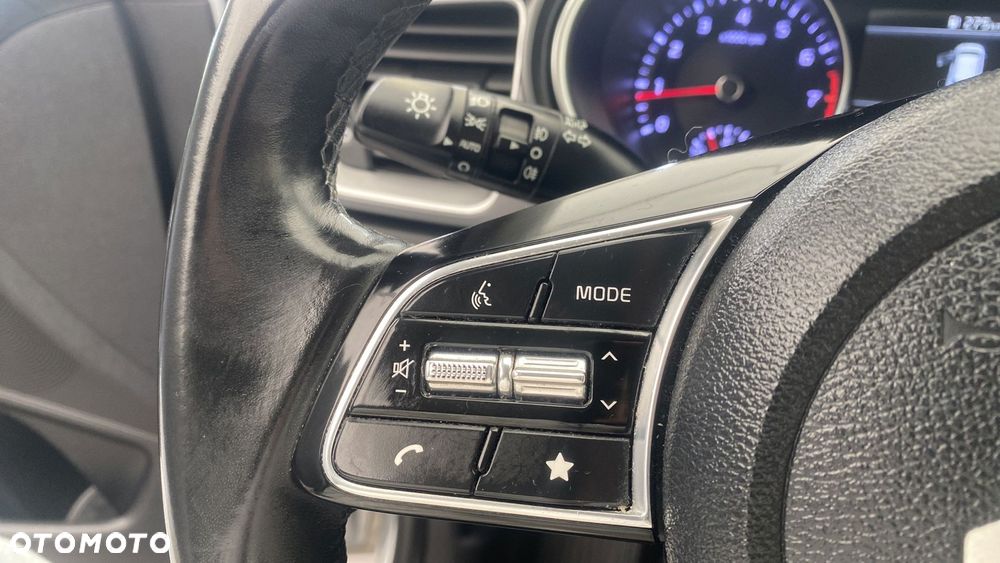 Kia Ceed 1.5 T-GDI M - 23