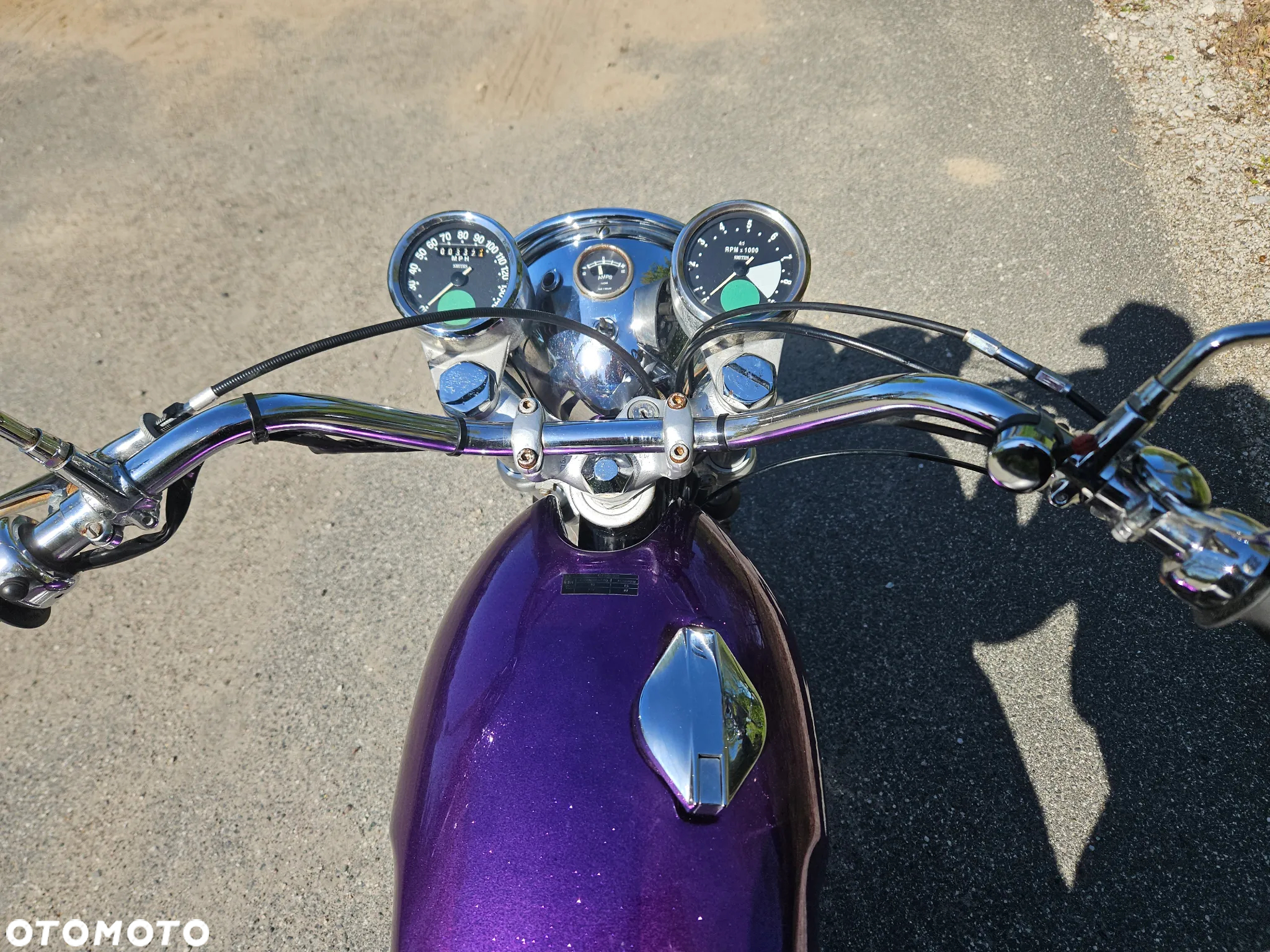 Norton Commando - 5