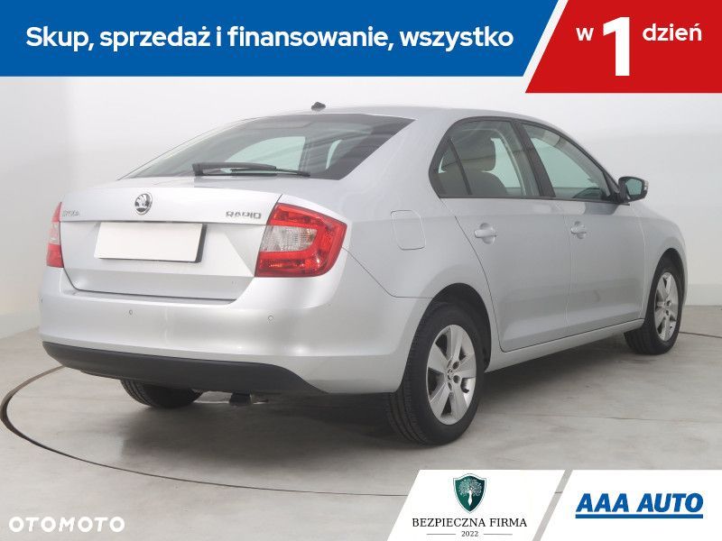 Skoda RAPID - 7