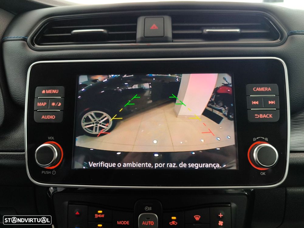 Nissan Leaf N-Connecta - 15