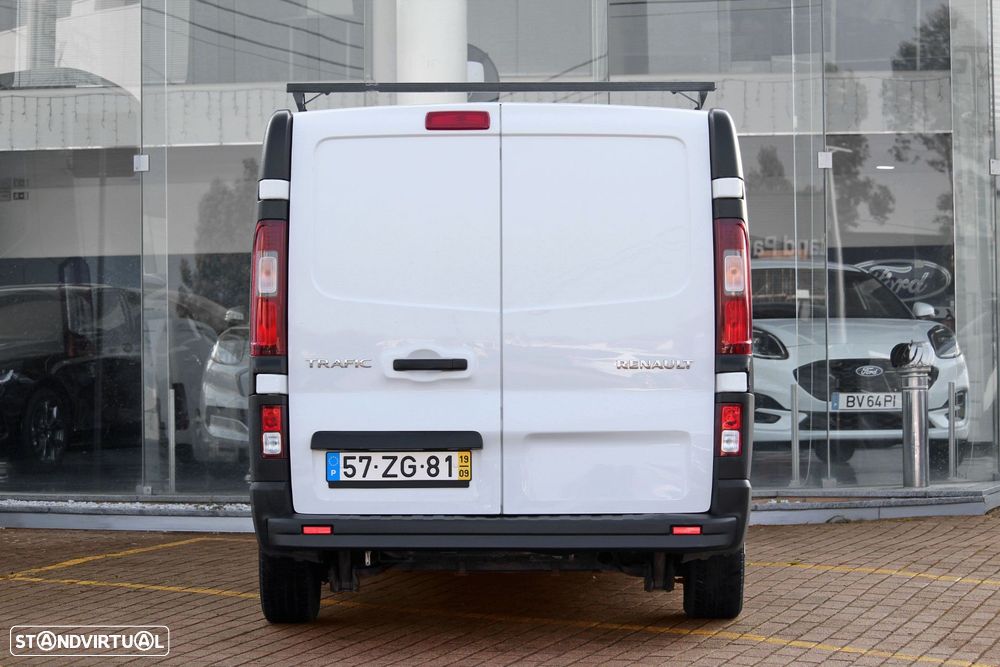 Renault Trafic 2.0 dCi L2H1 1.2T - 7