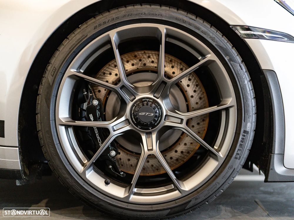 Porsche 911 (992) GT3 PDK - 18