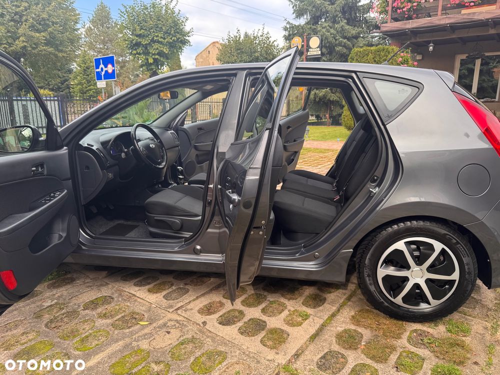 Hyundai i30 1.4 Blue Comfort - 7