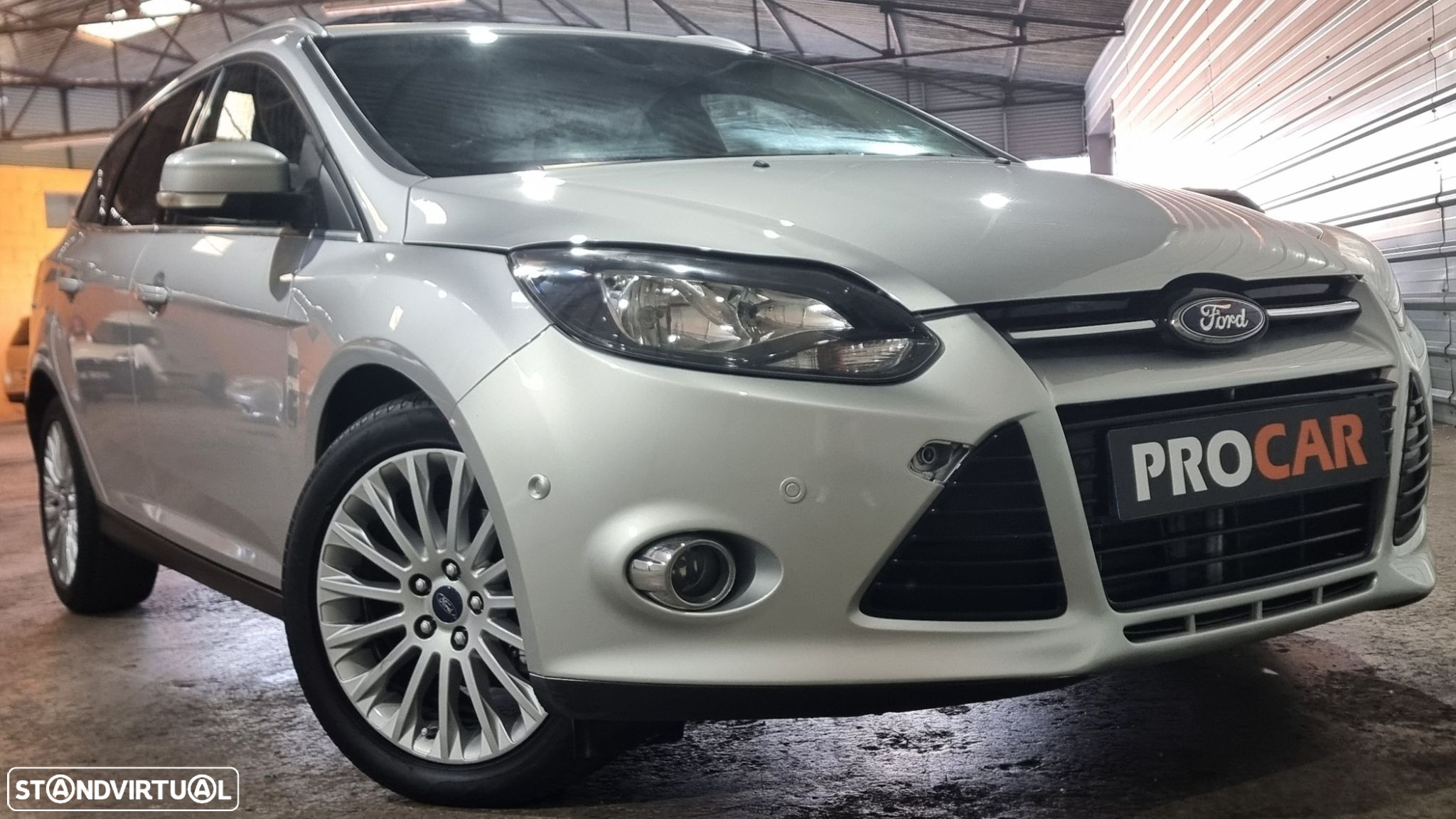 Ford Focus SW 1.6 TDCi Titanium Best - 23