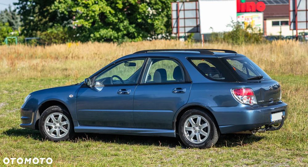 Subaru Impreza 1.5R - 16