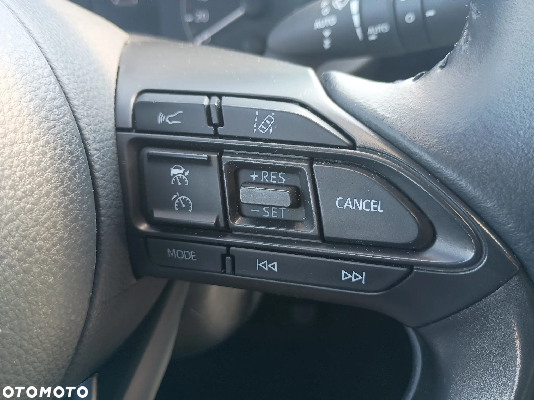 Toyota Yaris 1.5 Comfort - 18