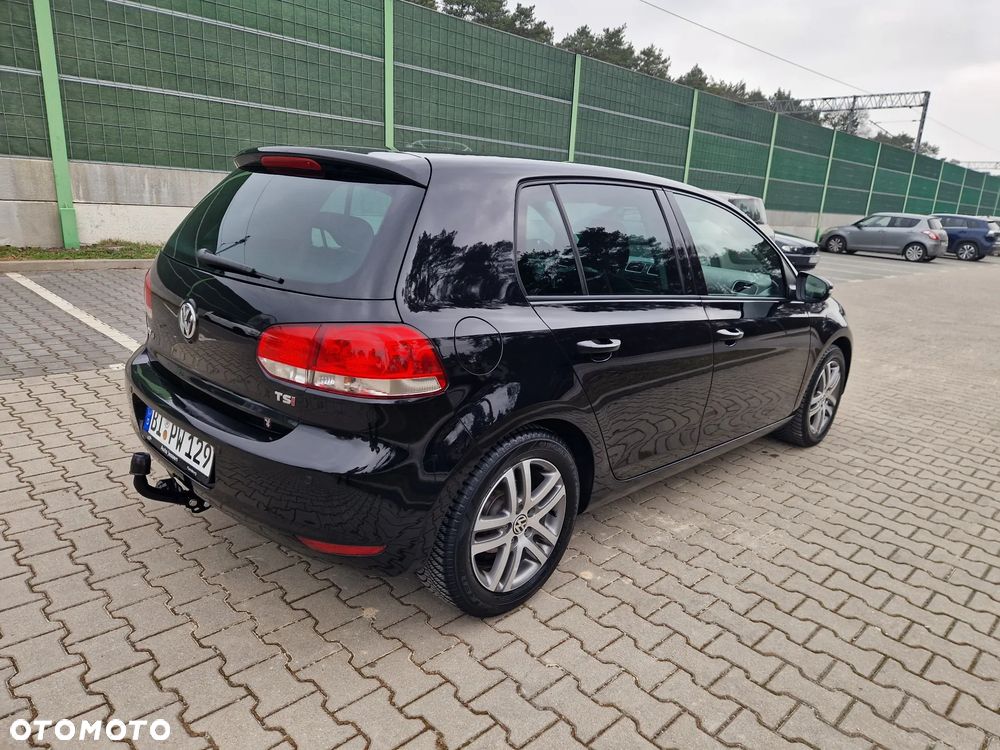 Volkswagen Golf - 14