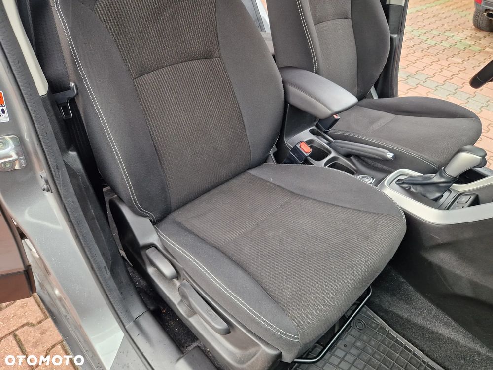 Suzuki SX4 S-Cross 1.4 T Premium 4WD - 25