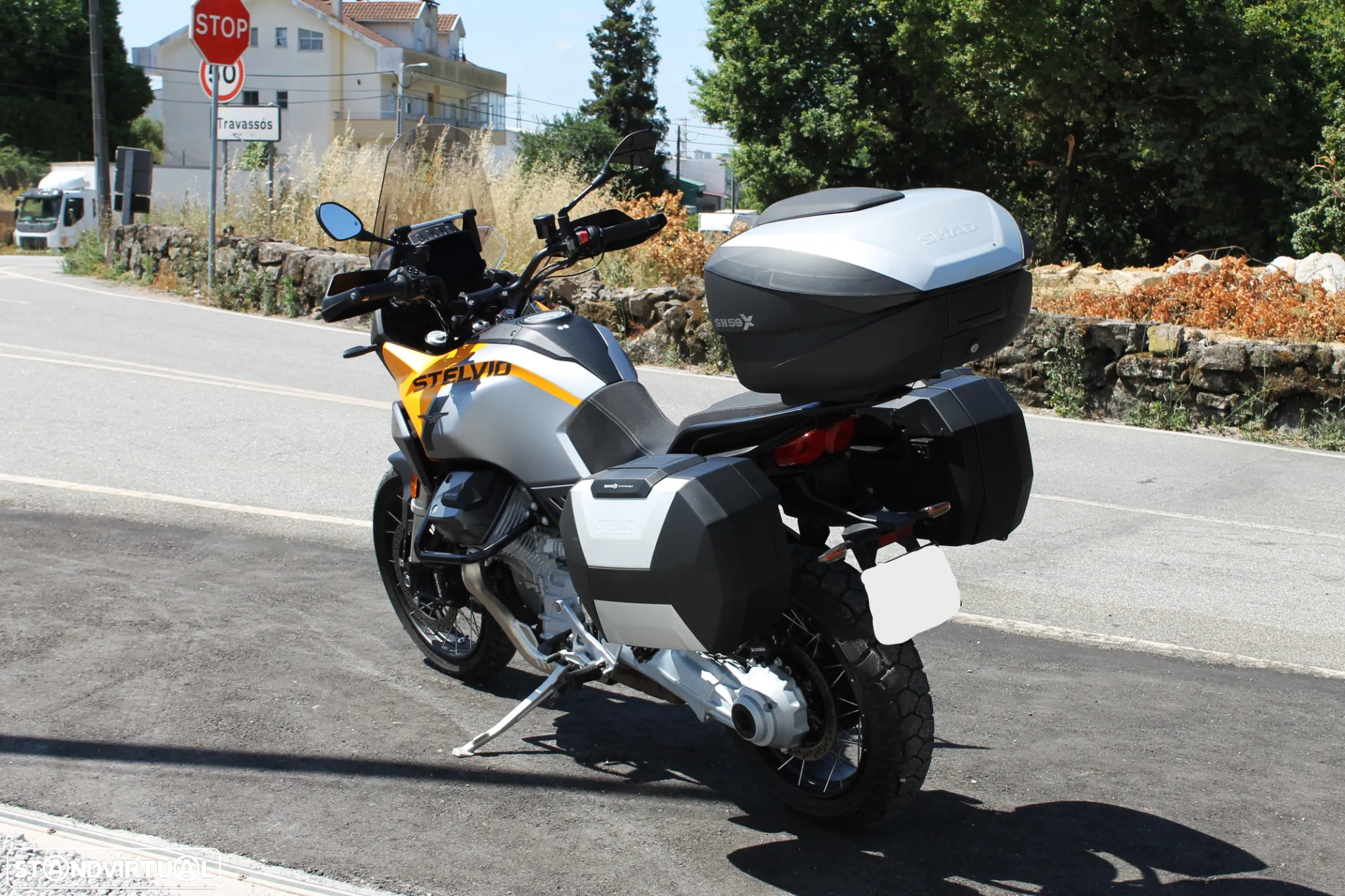 Moto Guzzi Stelvio 1000 - 26