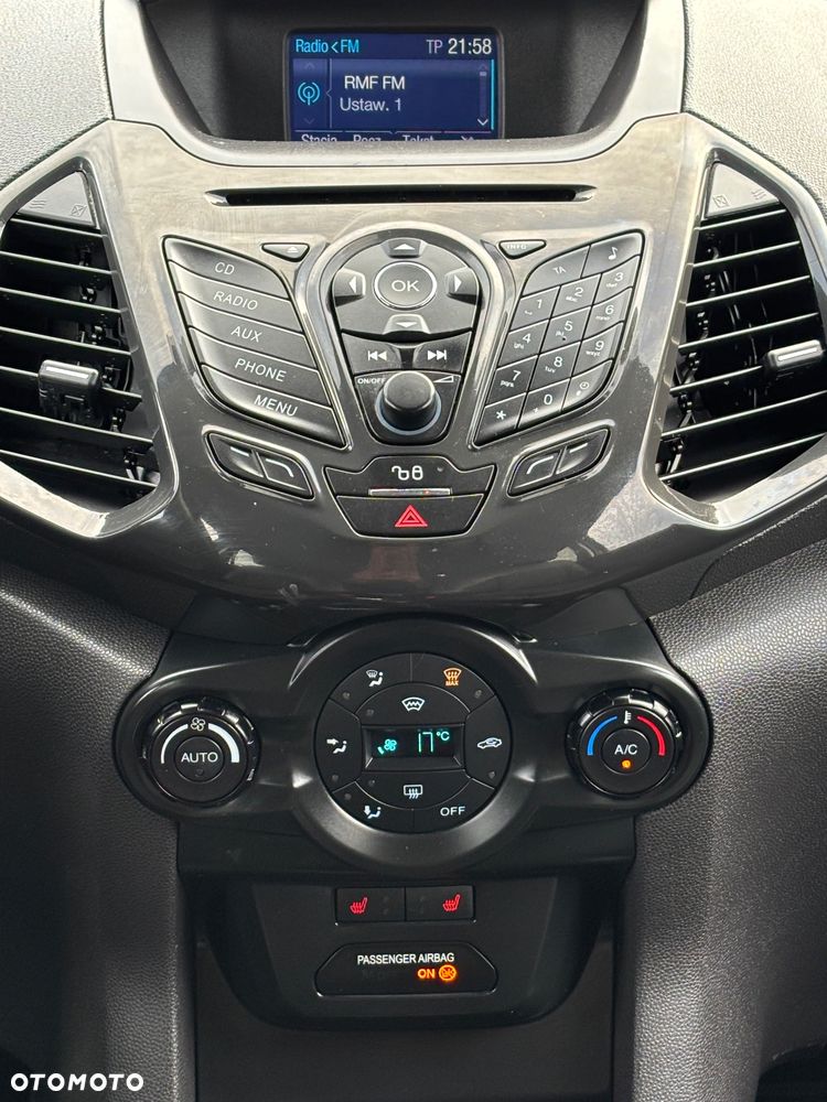 Ford EcoSport 1.0 EcoBoost Titanium ASS - 25