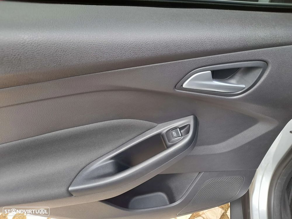 Ford Focus 1.5 TDCi Trend+ - 28