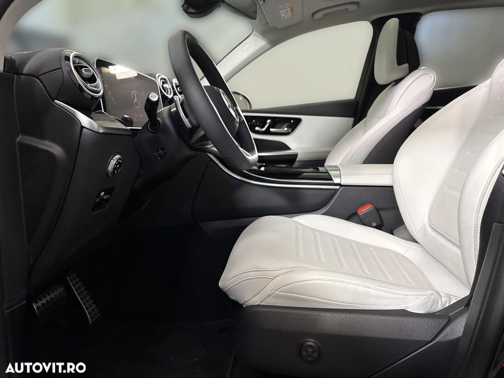 Mercedes-Benz GLC 300 d 4MATIC MHEV - 26