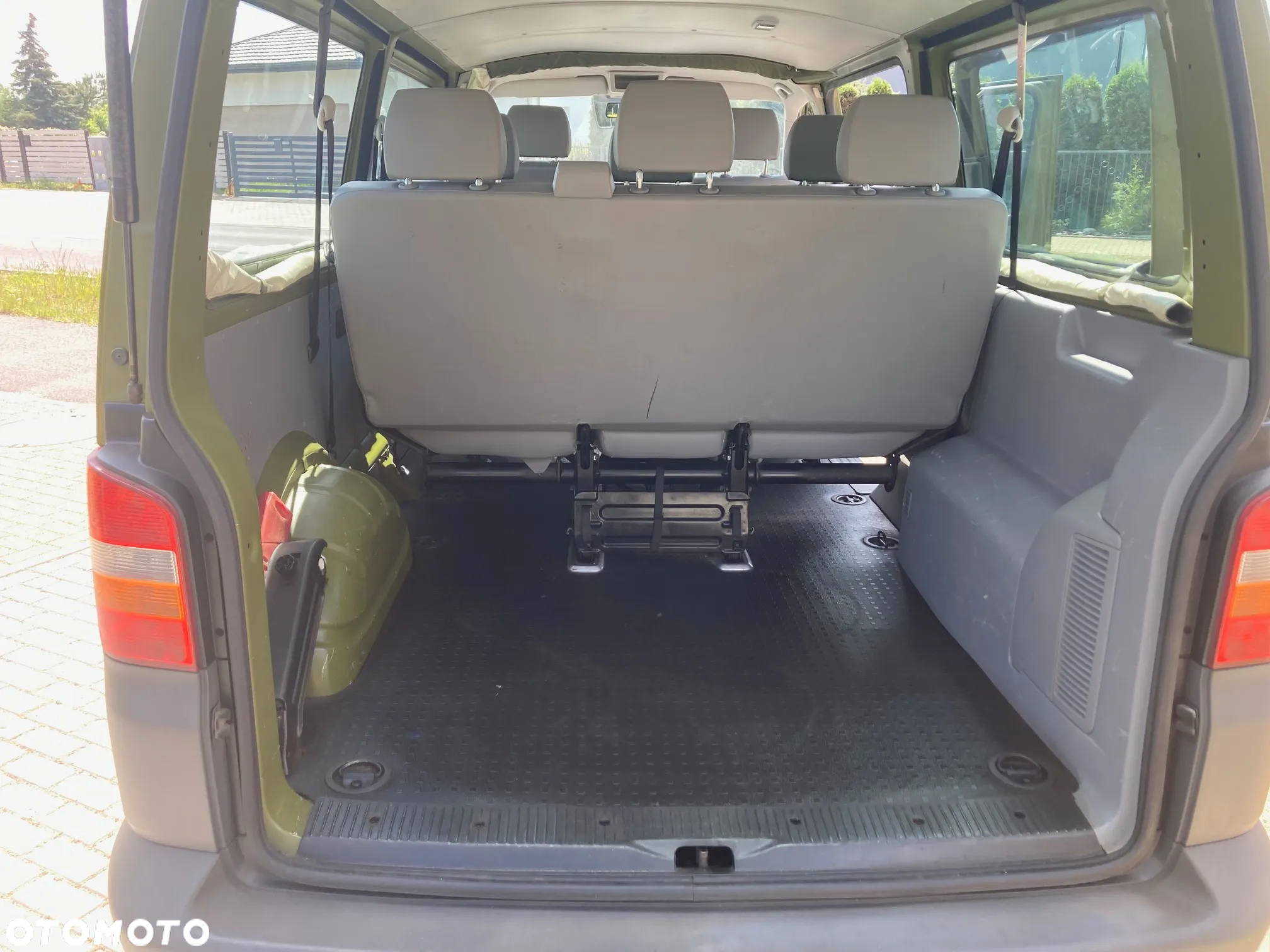 Volkswagen Transporter - 9