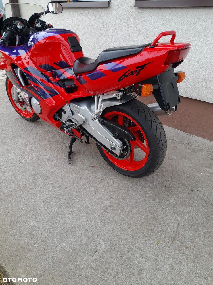 Honda CBR - 3