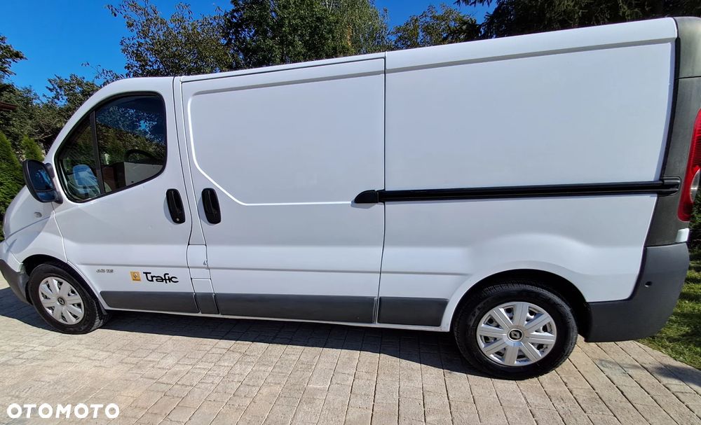 Renault Trafic - 20