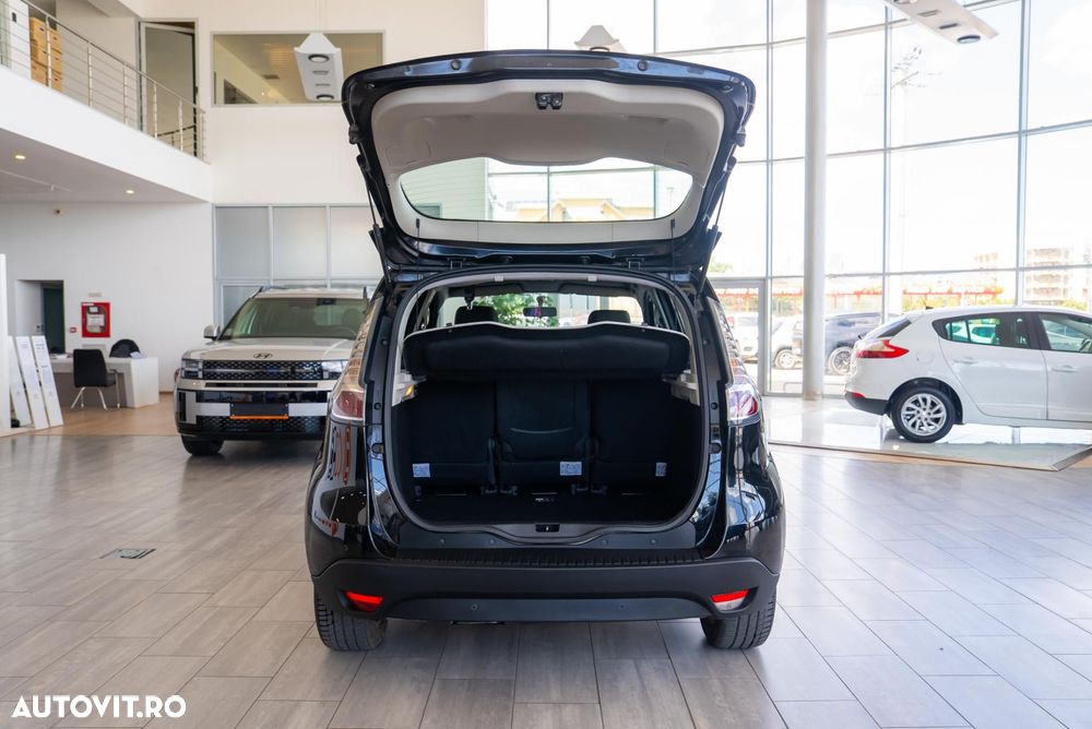 Renault Scenic - 13