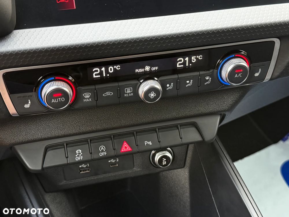 Audi A1 Sportback 30 TFSI S tronic - 24