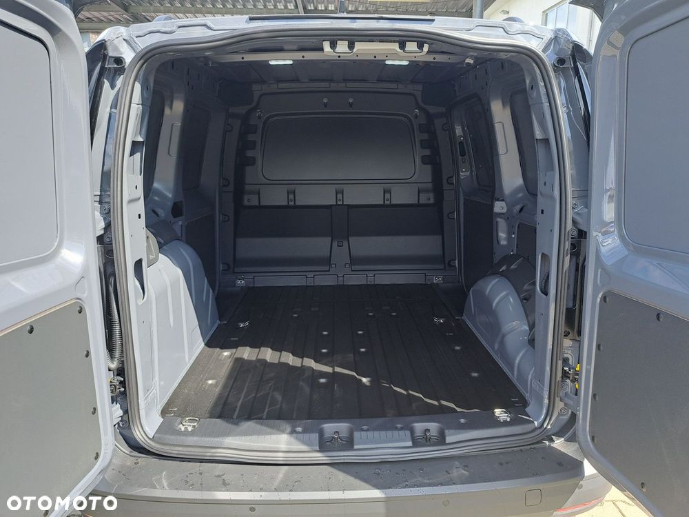 Volkswagen Caddy - 8