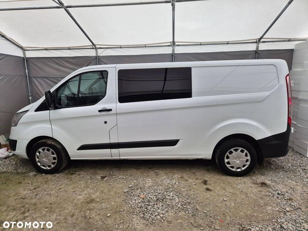 Ford TRANSIT CUSTOM - 4