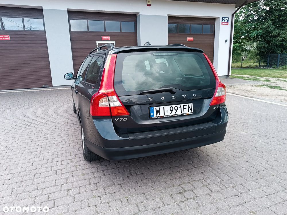 Volvo V70 2.4D Momentum - 20
