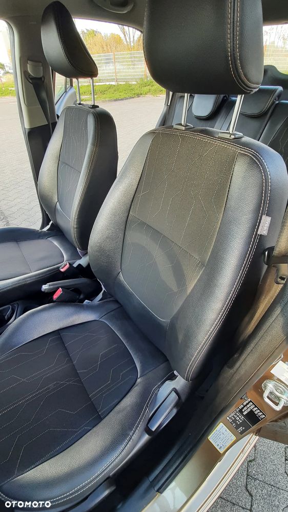 Kia Picanto 1.0 Fifa World Cup Edition - 23