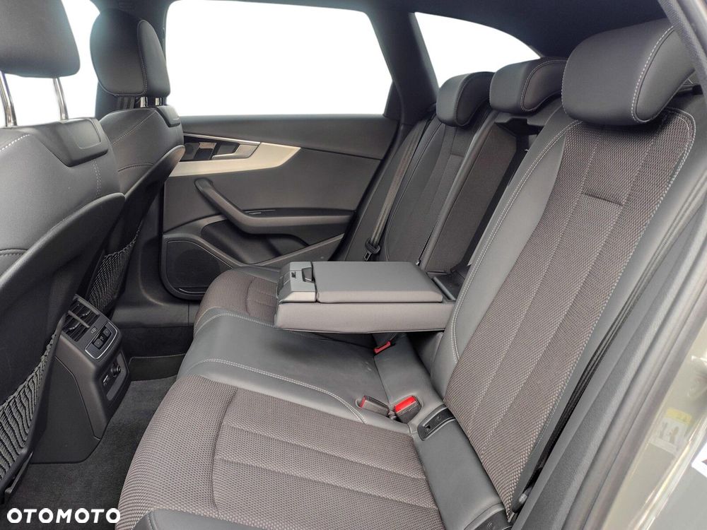 Audi A4 Avant - 24