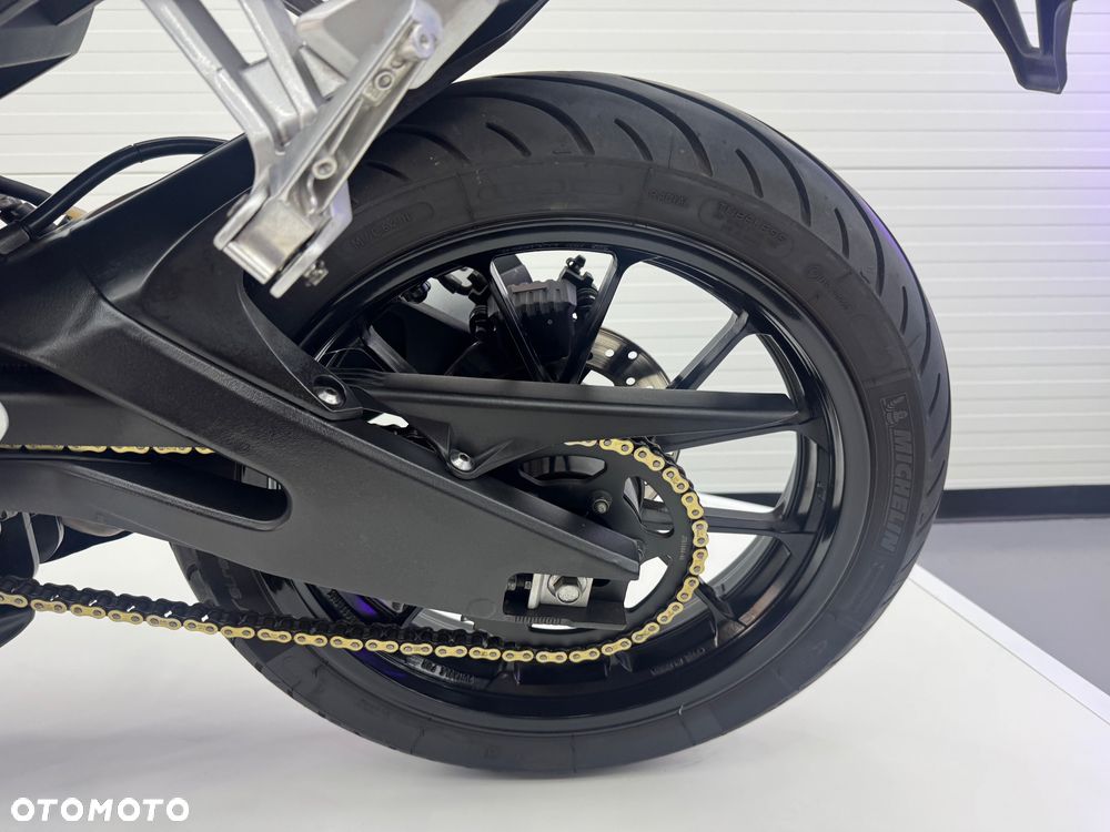 Yamaha MT - 25