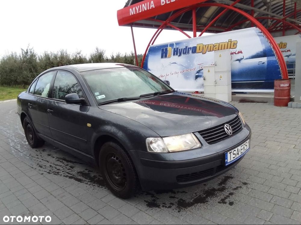 Volkswagen Passat - 5