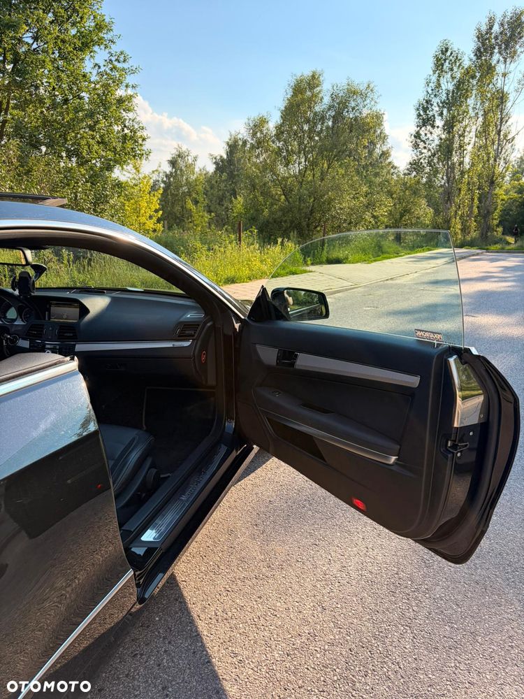 Mercedes-Benz Klasa E 250 CGI BlueEFFICIENCY Automatik Avantgarde - 27