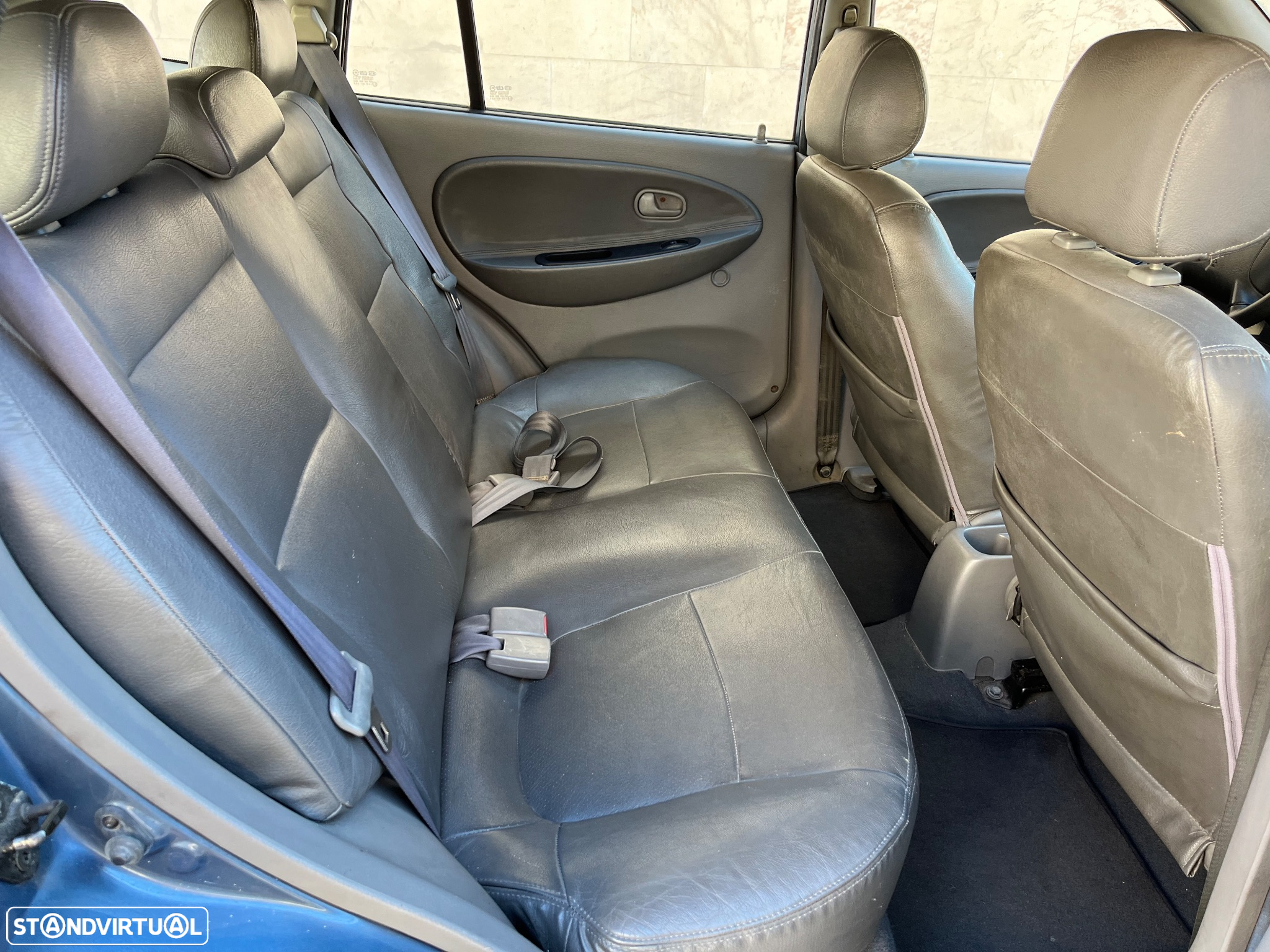 Kia Rio SW 1.3 LS Confort - 11