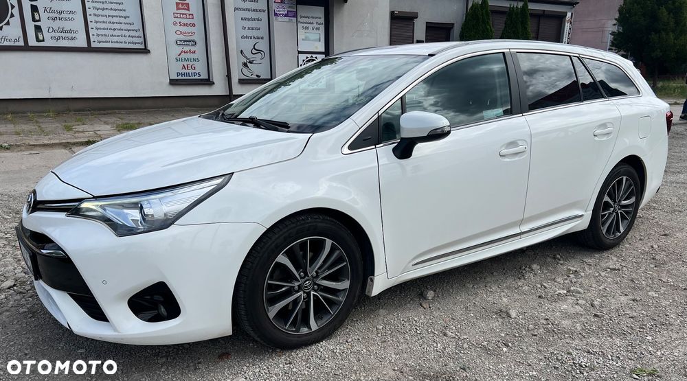 Toyota Avensis 1.8 Prestige MS - 2
