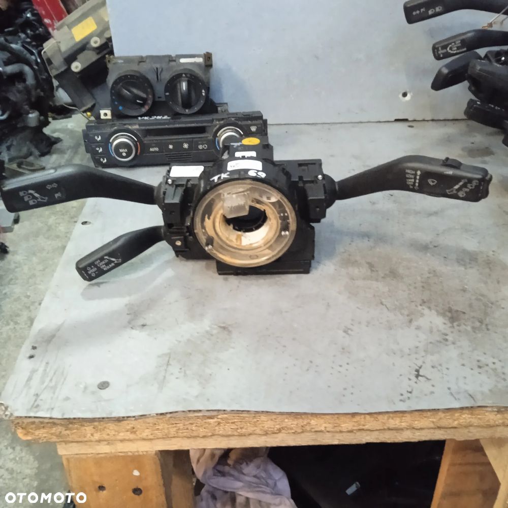 Manetki przeliczniki zespolone Volkswagen 3C9953513AG - 1