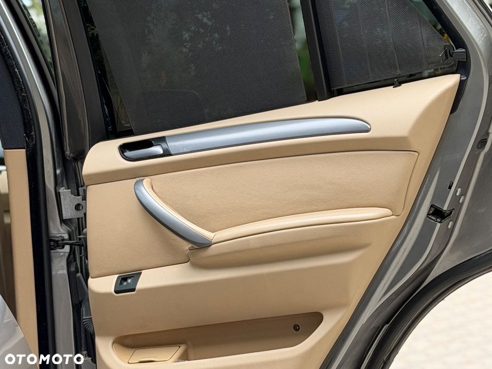 BMW X5 3.0 d - 16