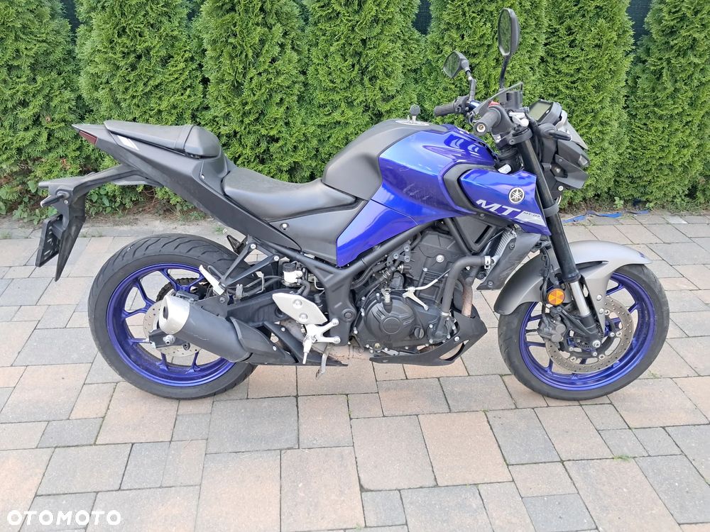 Yamaha MT - 2