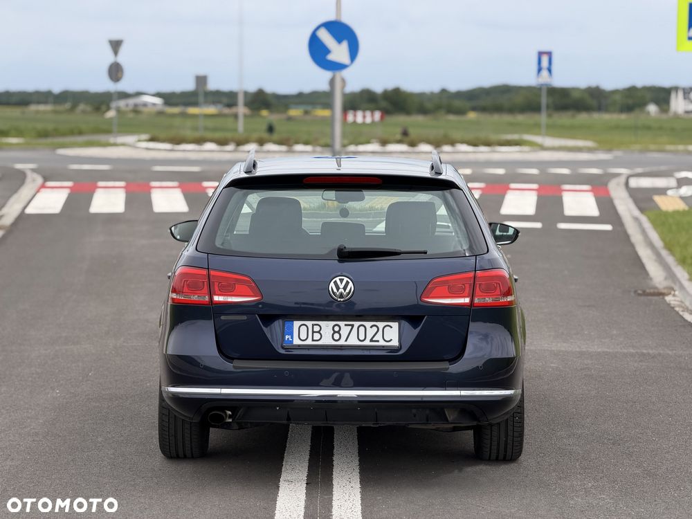 Volkswagen Passat - 6