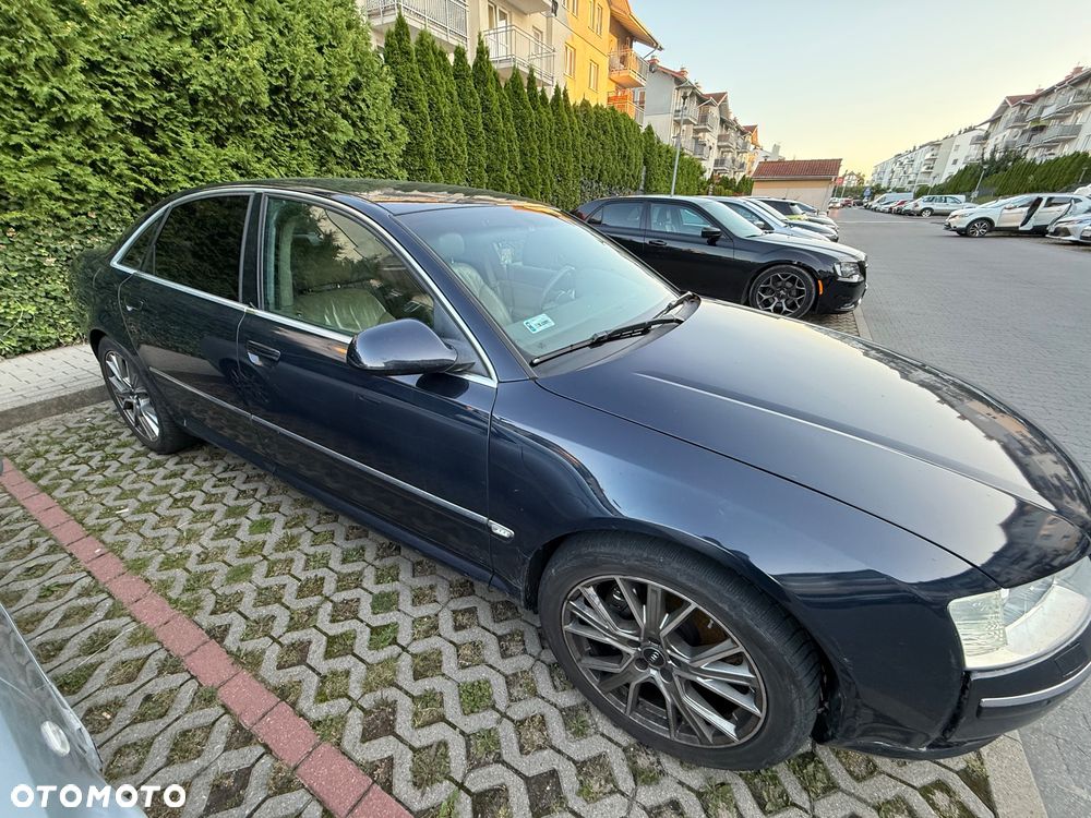 Audi A8 - 9