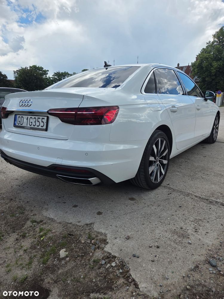 Audi A4 Limousine - 5